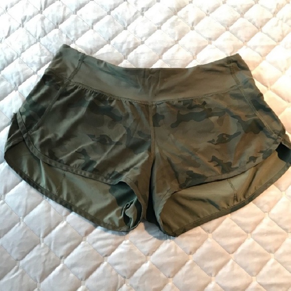 lululemon athletica Pants - RARE Lululemon Camo Speeds